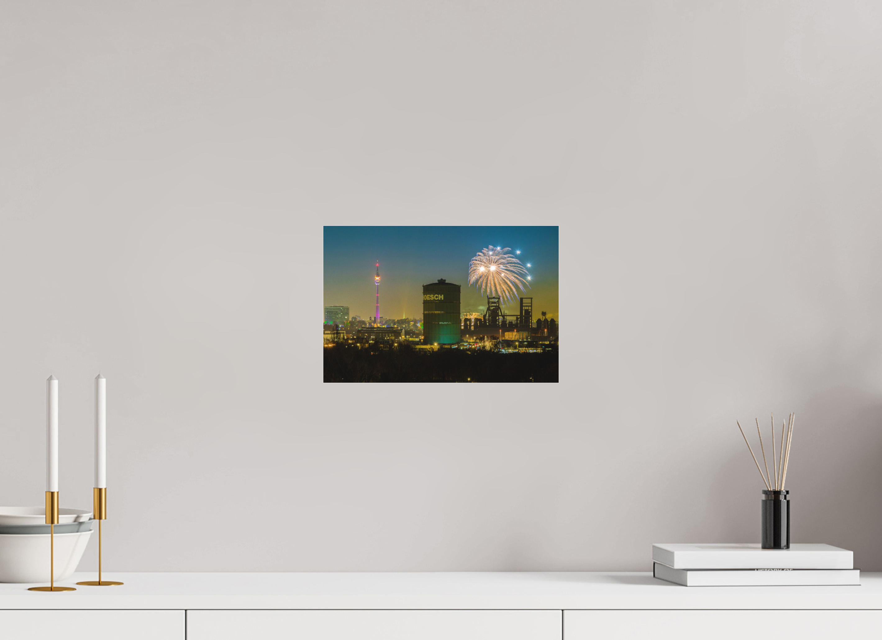 30 x 20 cm, Foto-Abzug hinter Acrylglas matt Feuerwerk an der Dortmunder Skyline