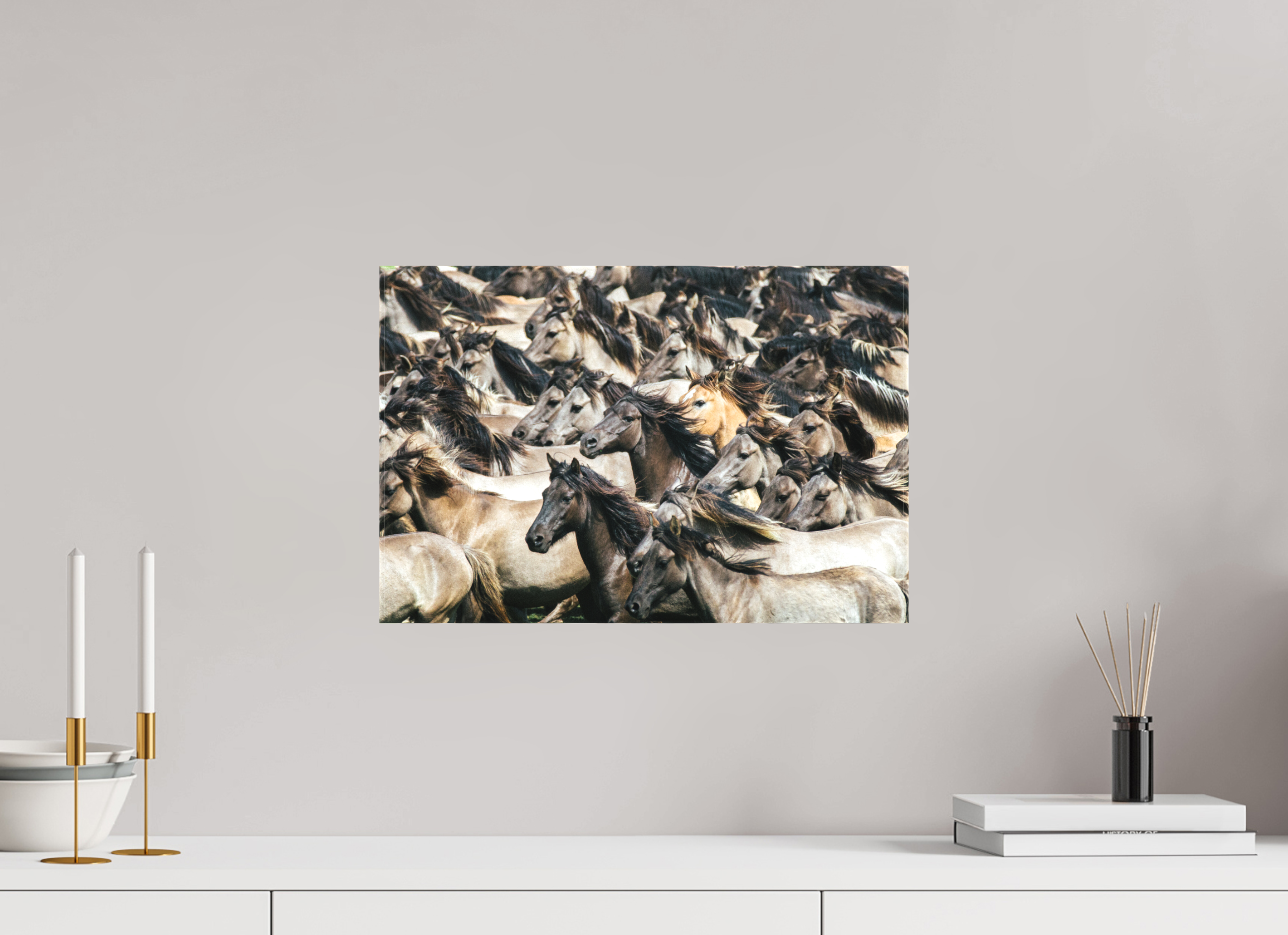 45 x 30 cm, Foto-Leinwand matt Wildpferde