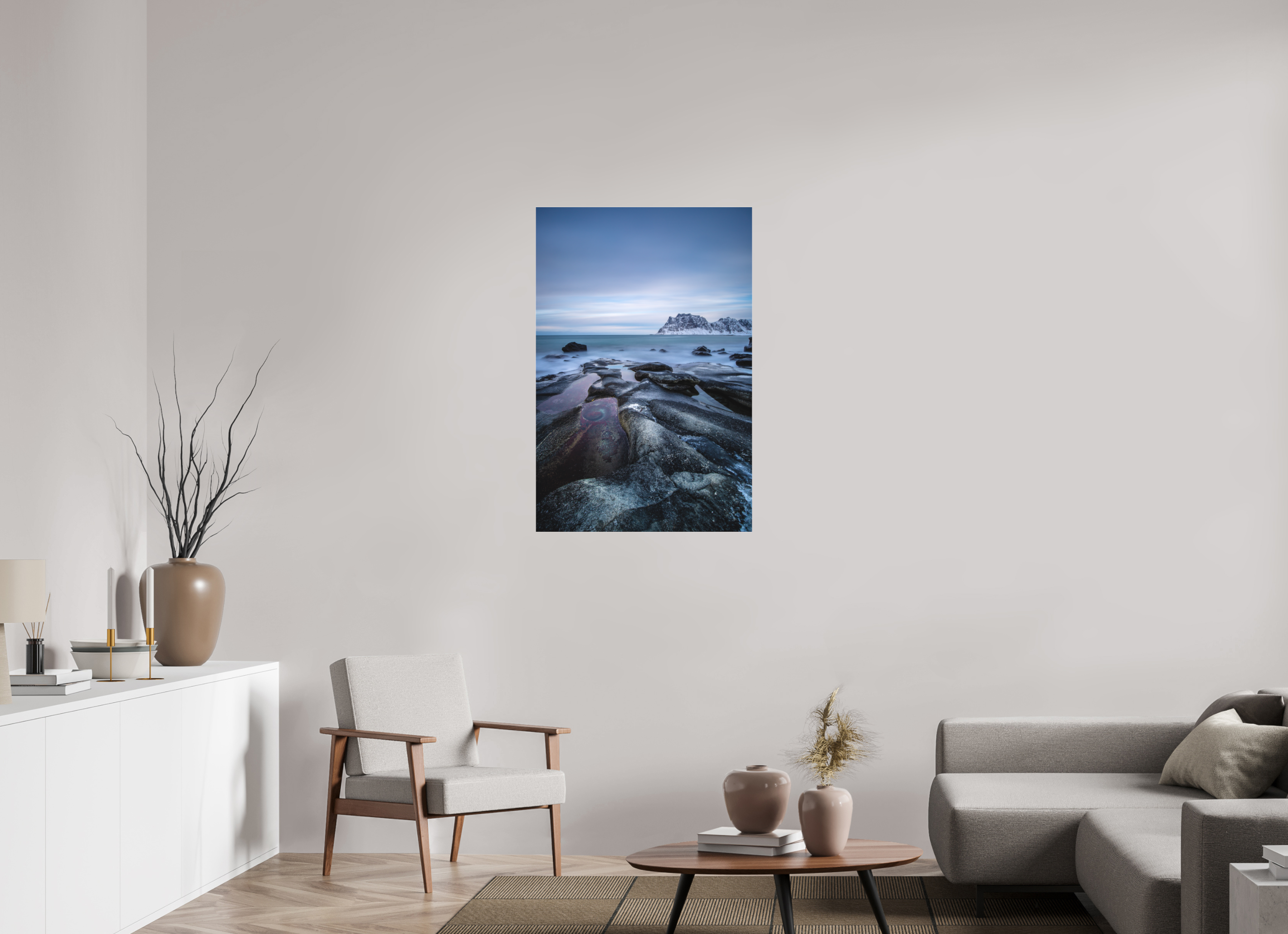 70 x 105 cm, Foto-Abzug hinter Acrylglas 3 mm matt Mystisches Uttakleiv – Das Auge im Winterfels