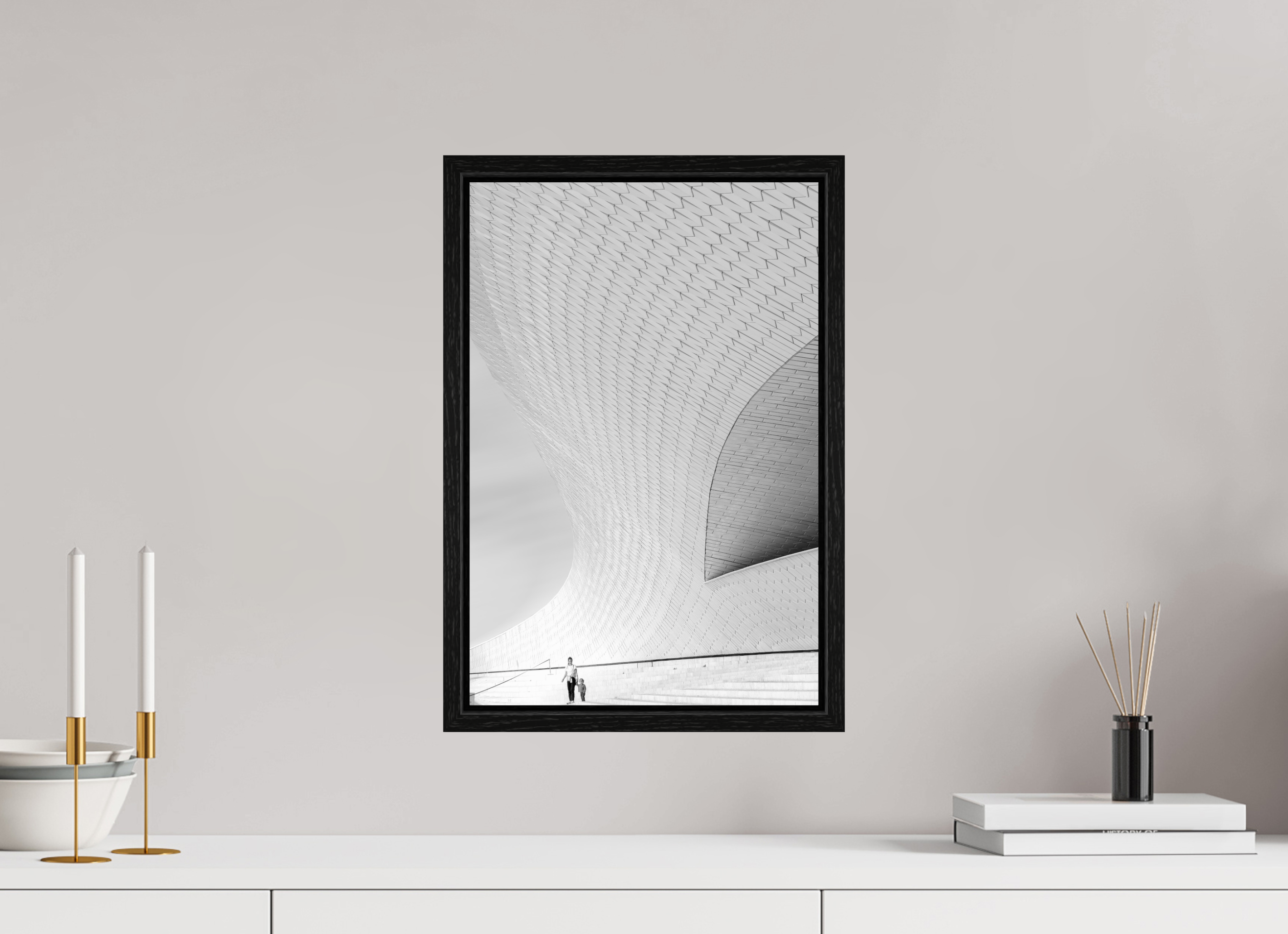 30 x 45 cm, Floater Frame Street-Fotografie MAAT Museum – S/W Kunst online kaufen