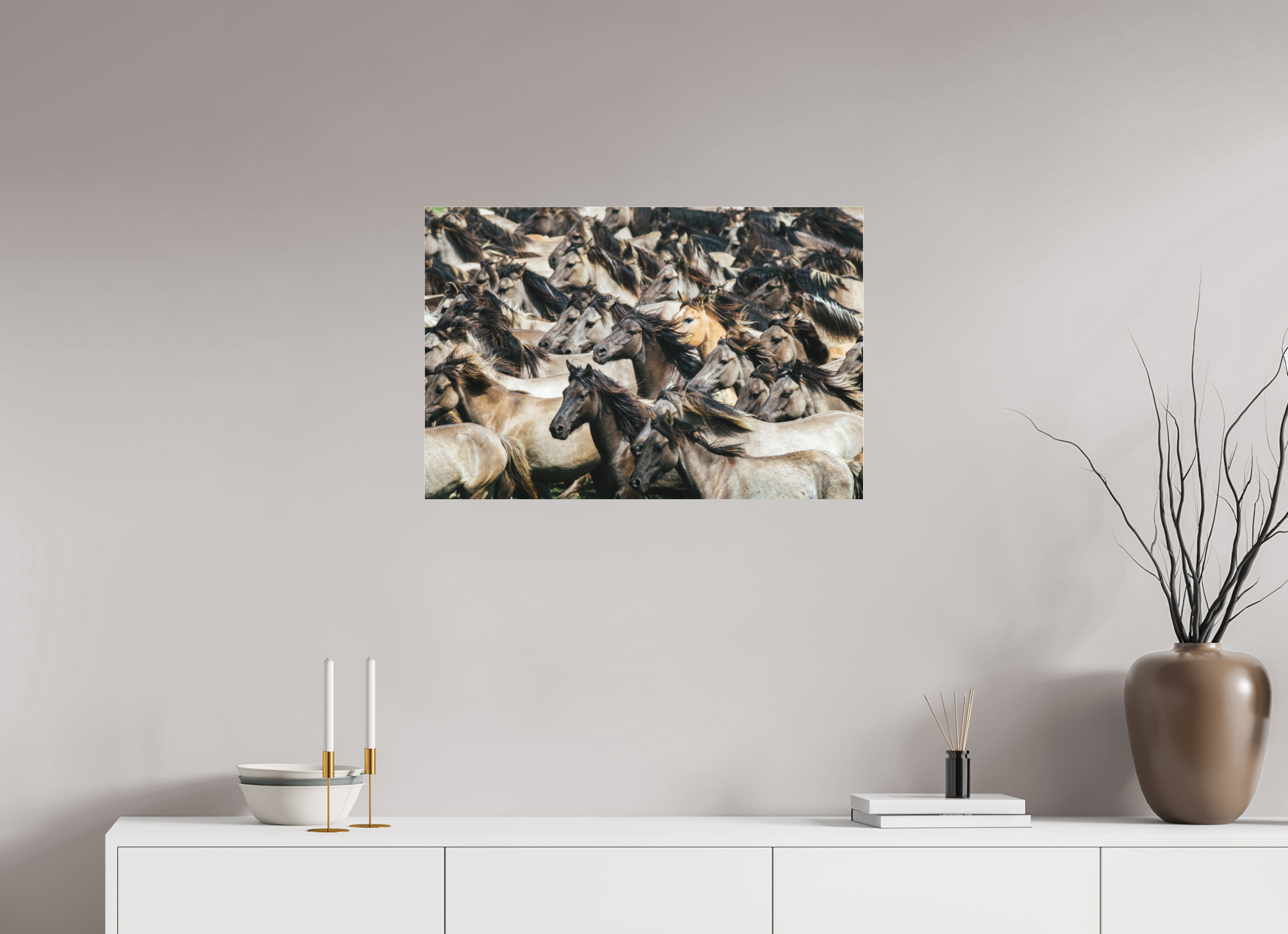 75 x 50 cm, Foto-Abzug hinter Acrylglas 3 mm matt Wildpferde
