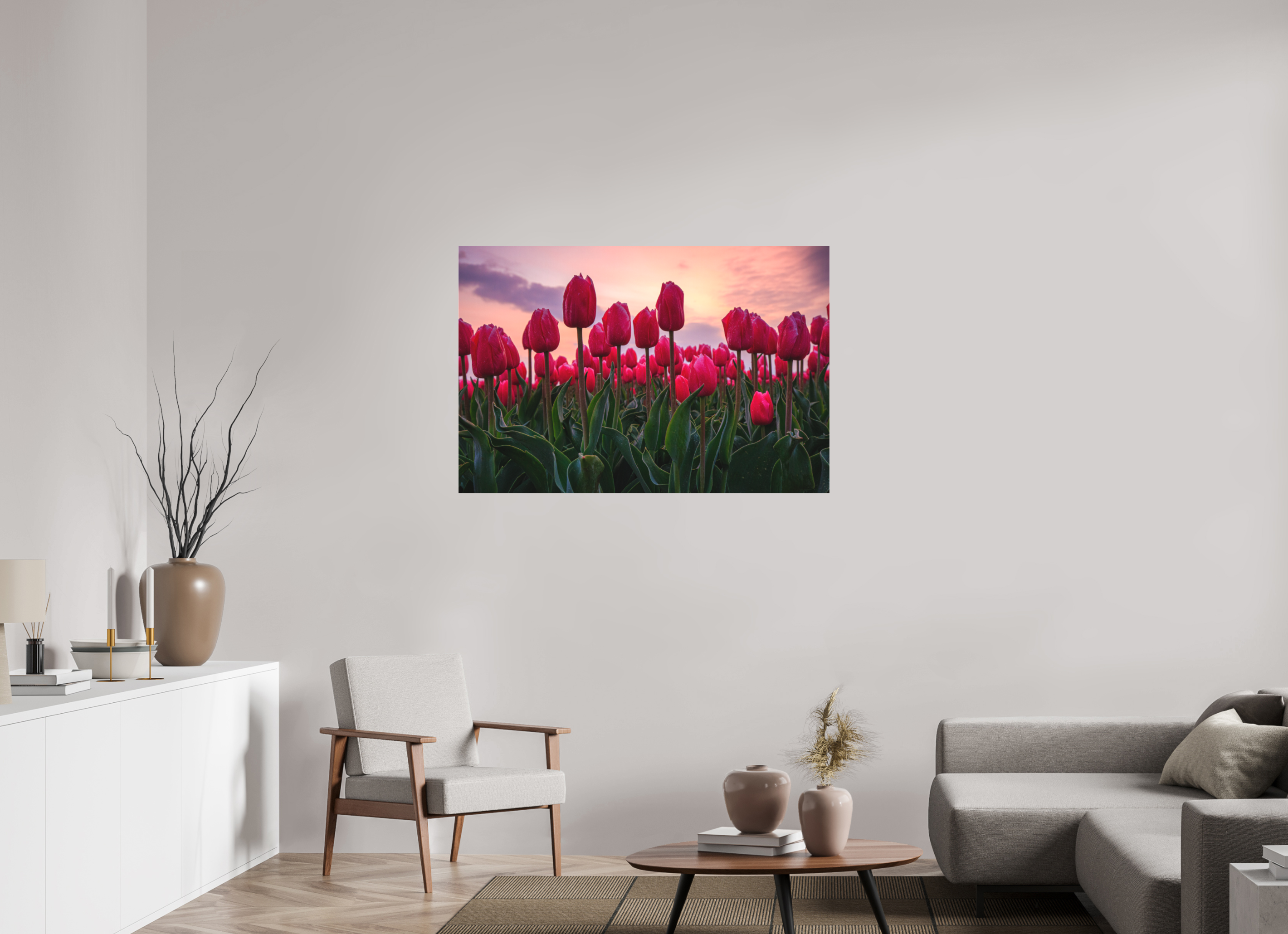120 x 80 cm, Foto-Abzug hinter Acrylglas 3 mm matt Glutrot am Horizont: Magie des Tulpenfelds im Abendlicht