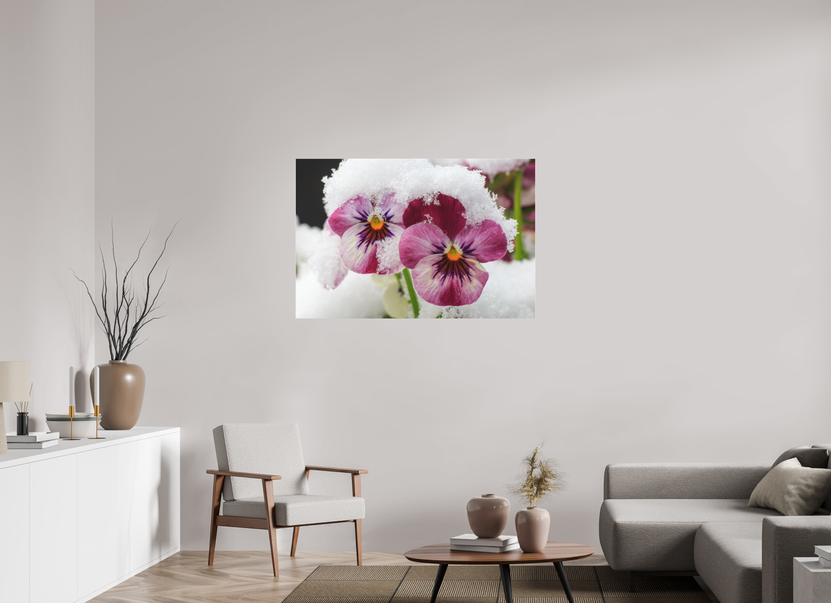 120 x 80 cm, Foto-Abzug hinter Acrylglas 3 mm matt Winterzauber: Veilchenblüte mit glitzernden Eiskristallen