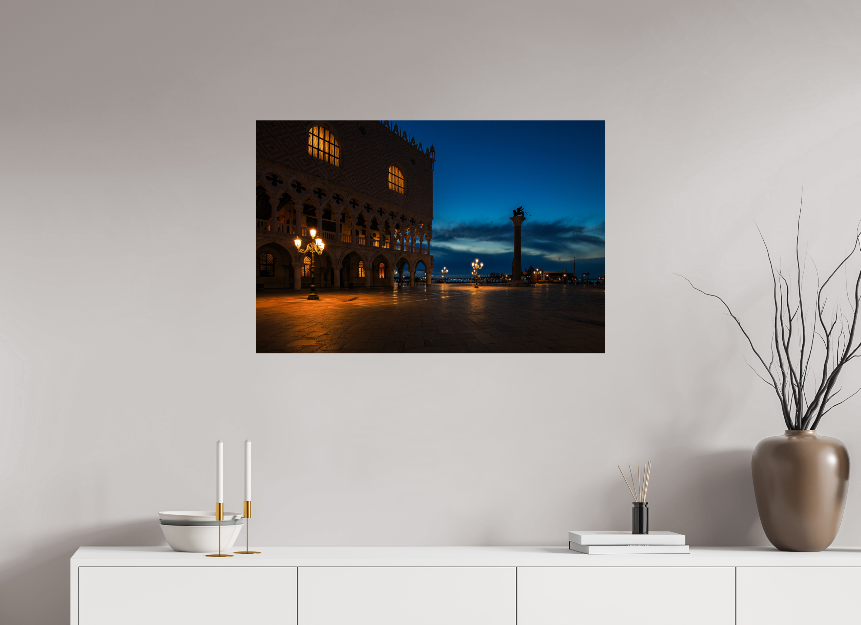 90 x 60 cm, Photo Print On Fuji Crystal DP II Dogenpalast bei Sonnenaufgang in Venedig