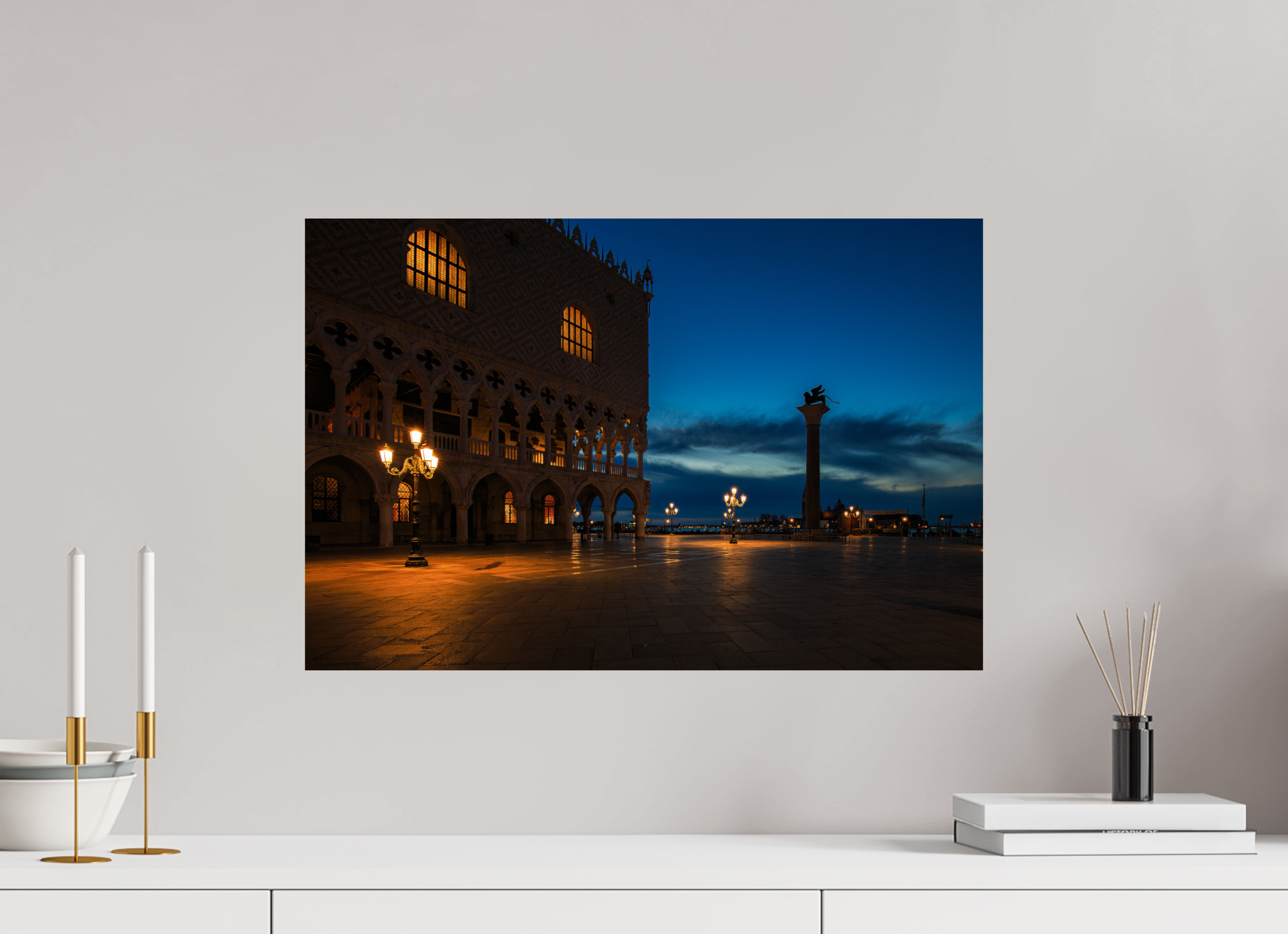60 x 40 cm, Photo Print On Fuji Crystal DP II Dogenpalast bei Sonnenaufgang in Venedig