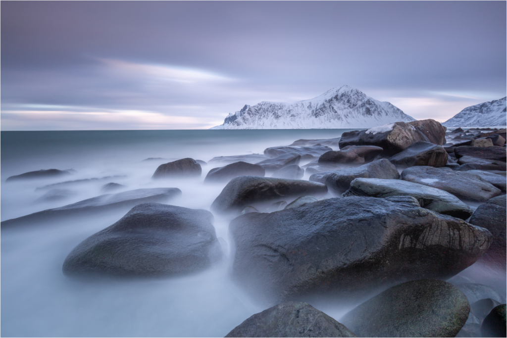 Main image Nordische Stille im sanften Morgenlicht