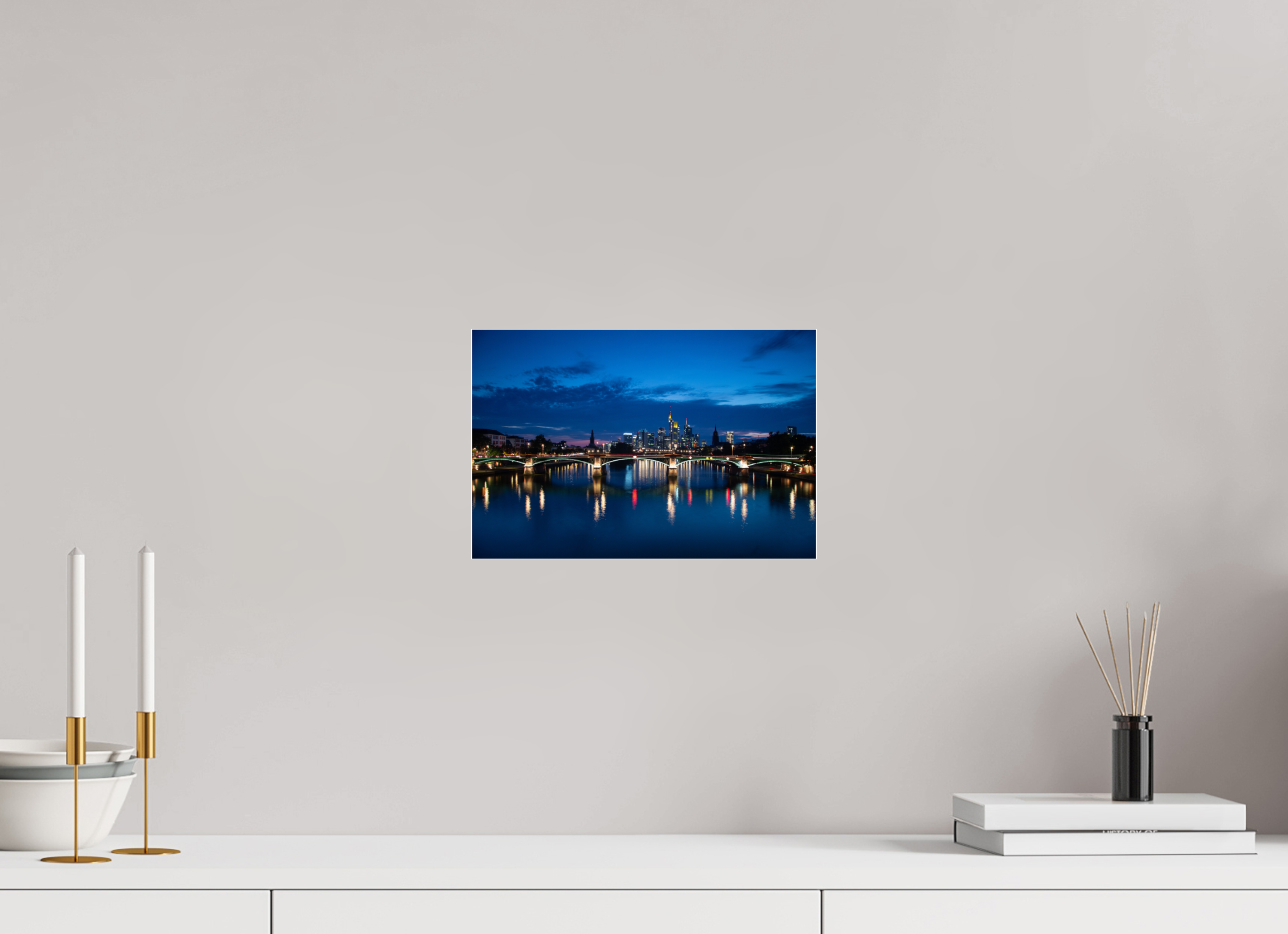 30 x 20 cm, Foto-Abzug Acrylglas 4 mm glänzend Frankfurter Skyline – Flößerbrücke zur Blauen Stunde
